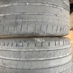 Tires 275-35r19 Michelin