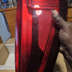 Led Taillights Assembly Fits 2019 - 24 Gmc Sierra 1(contact info removed)hd 3500hd Passenger Side Only Rear Lamp With Signature Brake Light # 523