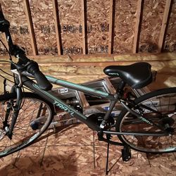 Trayl women's swift 700c hybrid bicycle deals