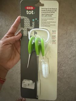 Oxo tot straw and sippy cup Cleaner - set of 3