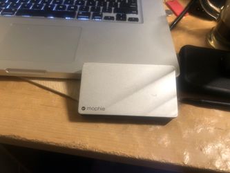 Mophie power bank