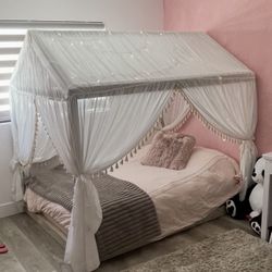 RH Cole House Bed & Tassel Voile Canopy BED 
