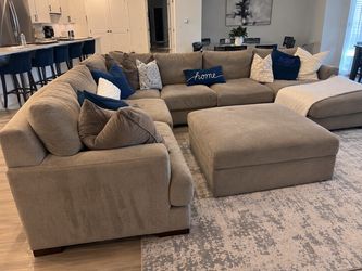 FREE DELIVERY 🚚 Gray Oversized L-Shaped Sectional Sofa with Ottoman – Modern & Comfortable
