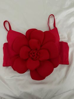 (SHEIN) Red Floral 3D Flower Crop Top