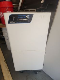 Shop vacuum  4 stations