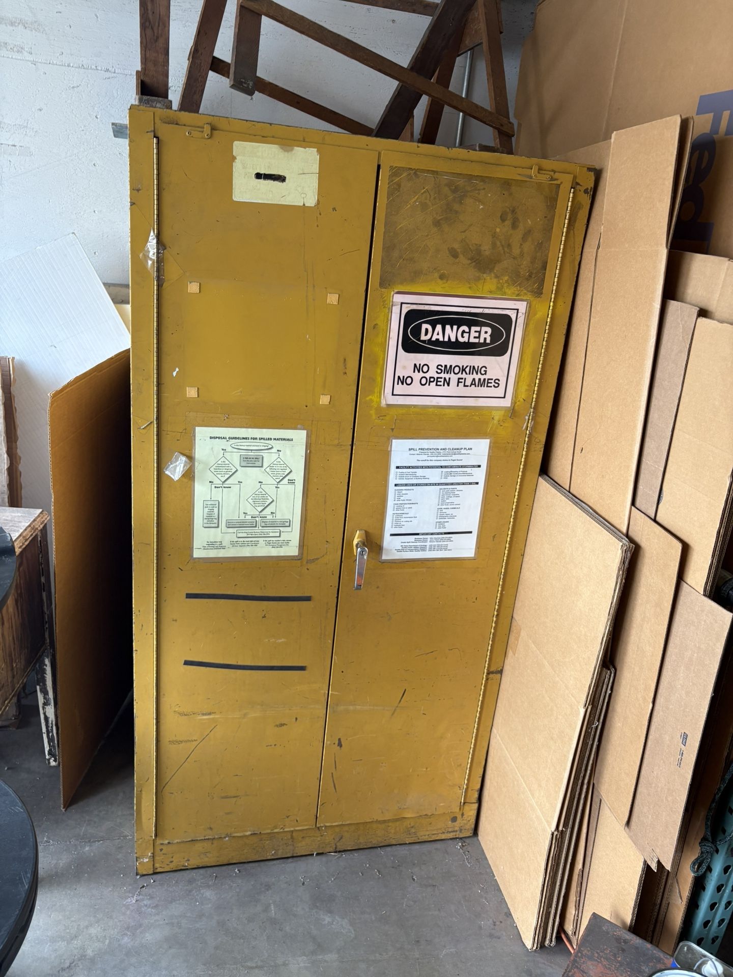 Hazardous Storage Cabinet /locker