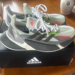 Adidas Shoes Size 5