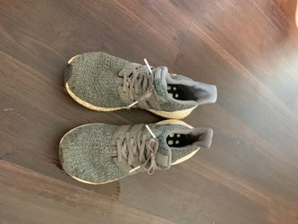 Adidas ultraboost men’s 8