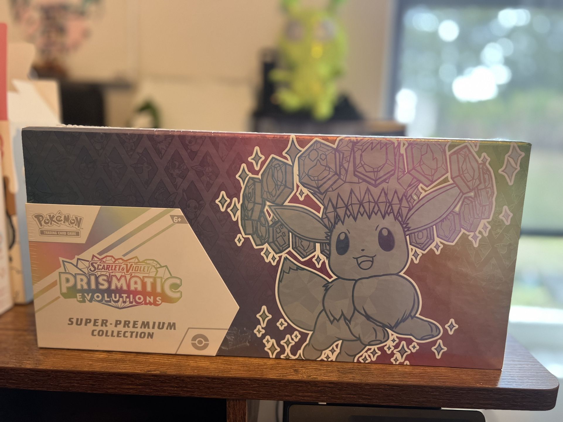 Pokémon Prismatic Evolution Box