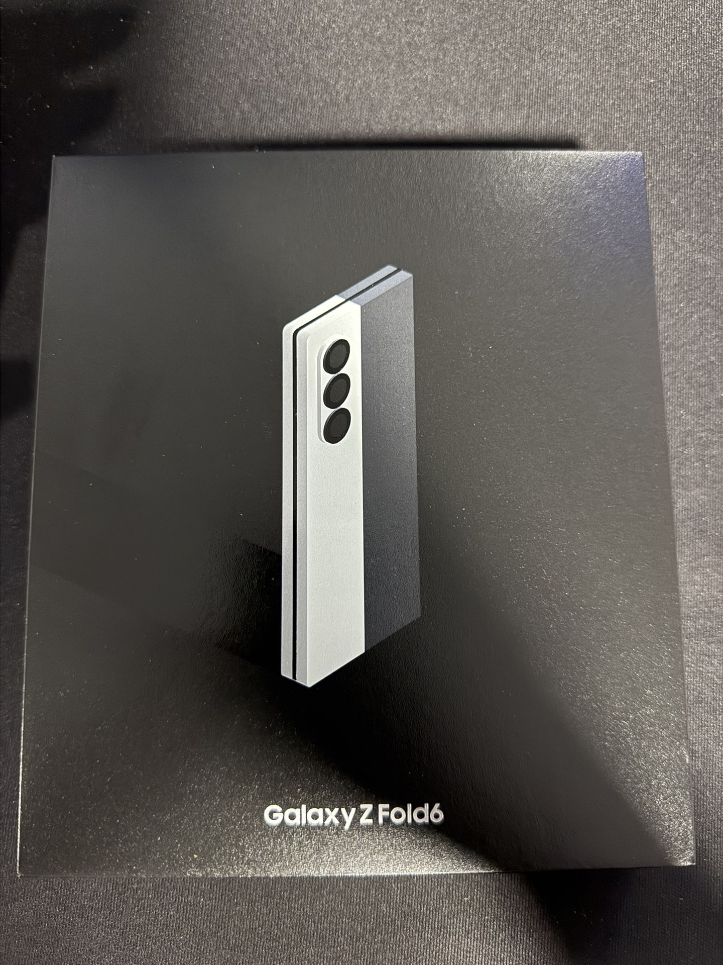 Samsung Galaxy Z Fold6 • 256 GB • FACTORY UNLOCKED • Sealed