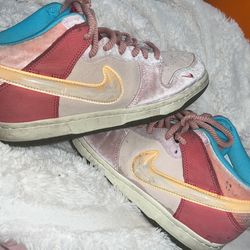 nike dunk mid -Social Status Free Lunch Strawberry Milk