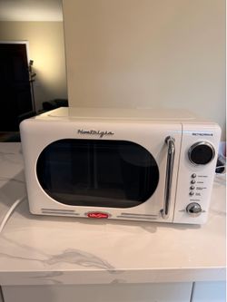 Retro Microwave