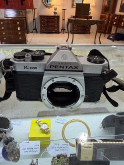 Pentax K1000 35mm SLR Camera