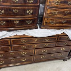 Aston Court By Henredon Bedroom Furniture Set