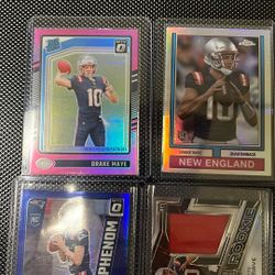 Drake Maye rookie card - Lot Of 4 Cards