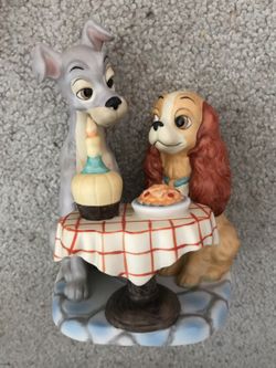 Disney porcelain figure lady and the tramp eating spaghetti