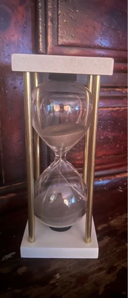 Hour glass
