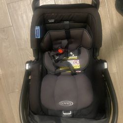 Graco Car seat 
