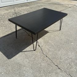 Custom Wood And Metal Hairpin Leg Coffee Table
