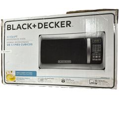 B&D Microwave Oven