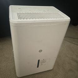 G&E Dehumidifier 