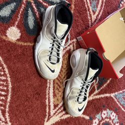 Nike Men’s Air Zoom Flight 95 Size 11.5 Like New