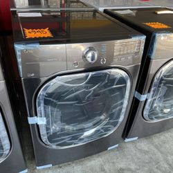 New LG ThinQ Gas Dryer 7.4 Cubic Feet