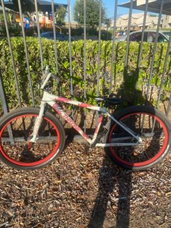 27.5 throne