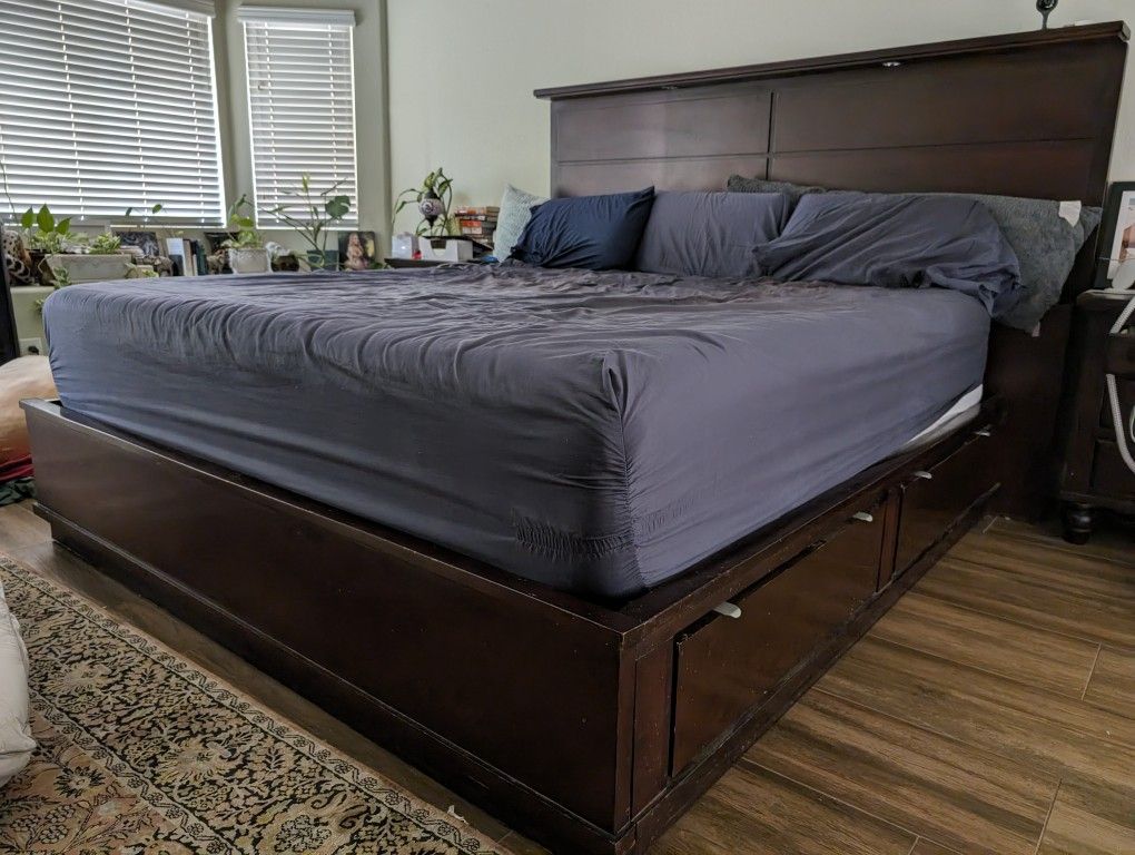 Bedroom Set