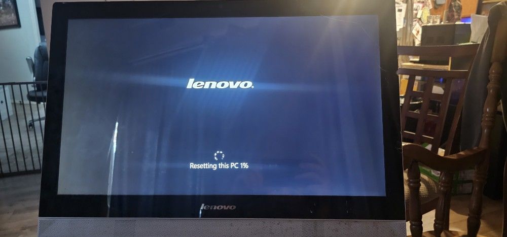 Lenovo All In 1 Touchscreen