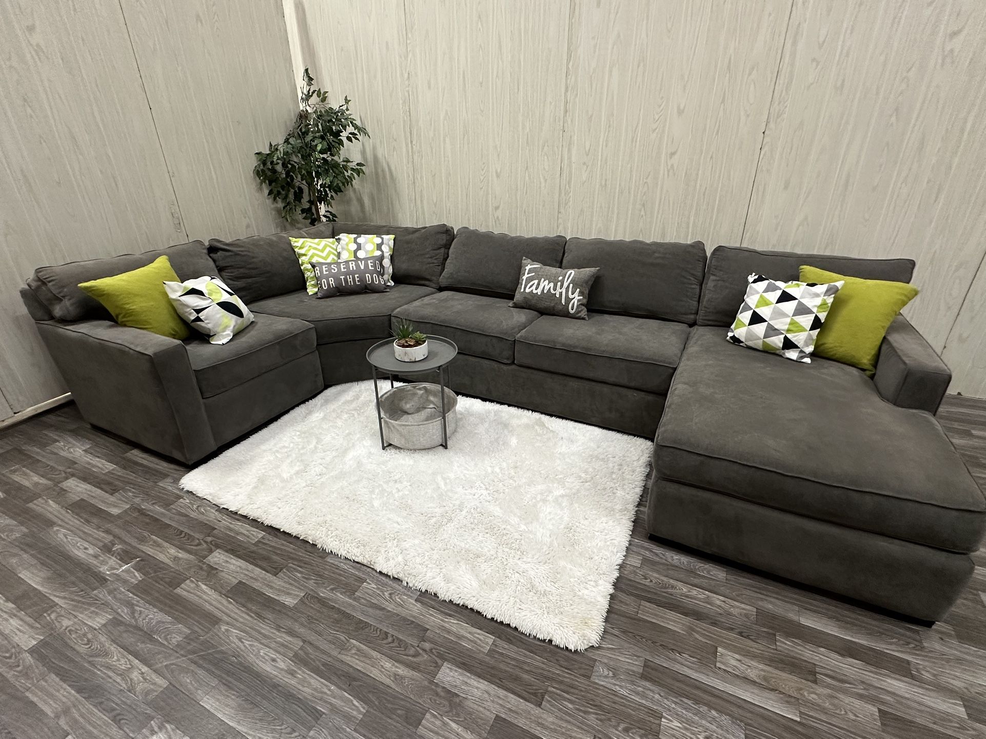 Large Gray Jonathan Louis Modular Sectional - Delivery Available