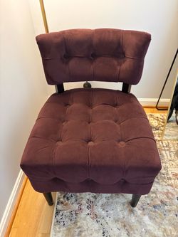 Tufted Velvet Accent Chair