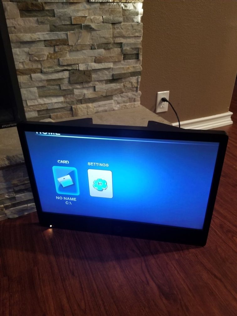 Clinton Electronics CE-M26S-B Public View Color LCD 27" Monitor w/ Camera