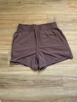 Lululemon License to Train HR Short 4" in Dark Oxide Size 8
