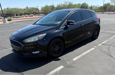 2016 Ford Focus SE Hatchback