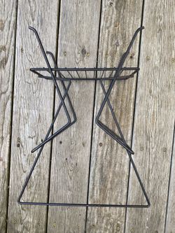 MCM Black Metal Magazine Rack