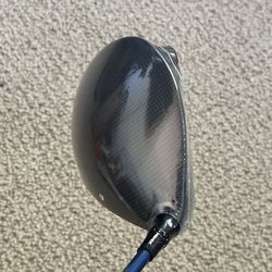 Taylormade Qi35 Max 10.5 Velocore Blue 6S with cover and tool. Brand New Wrapped.
