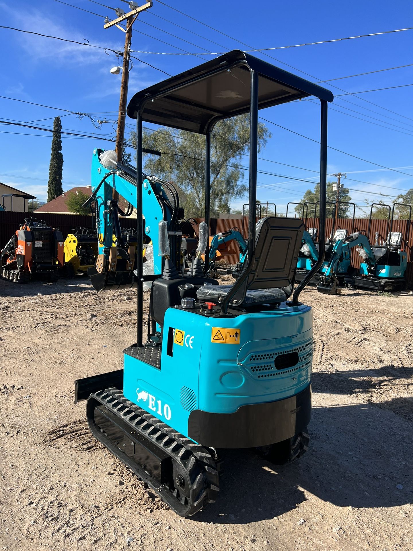 New Gas 1 Ton Mini Excavator