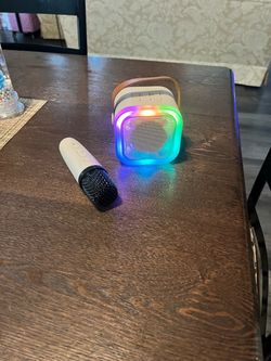 Mini karaoke Machine