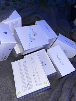 Apple AirPods Pro – Lot of Multiple Units