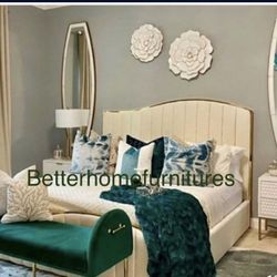 Beds/Bedroom Sets/ Mattresses on Sale Now! Finance and delivery available!