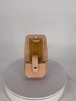R&J LEATHERCRAFT Top Grain Tape (25', 30') & Knife Holder - 464S