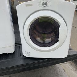 Panda PAN875W 3.5 cu. Ft. Portable Compact Landry Dryer