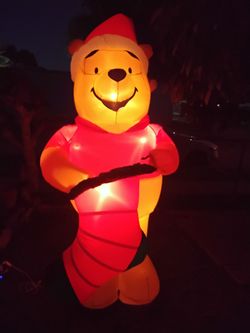 Christmas 8FT Winnie the Pooh Airblown Inflatable Yard Decoration