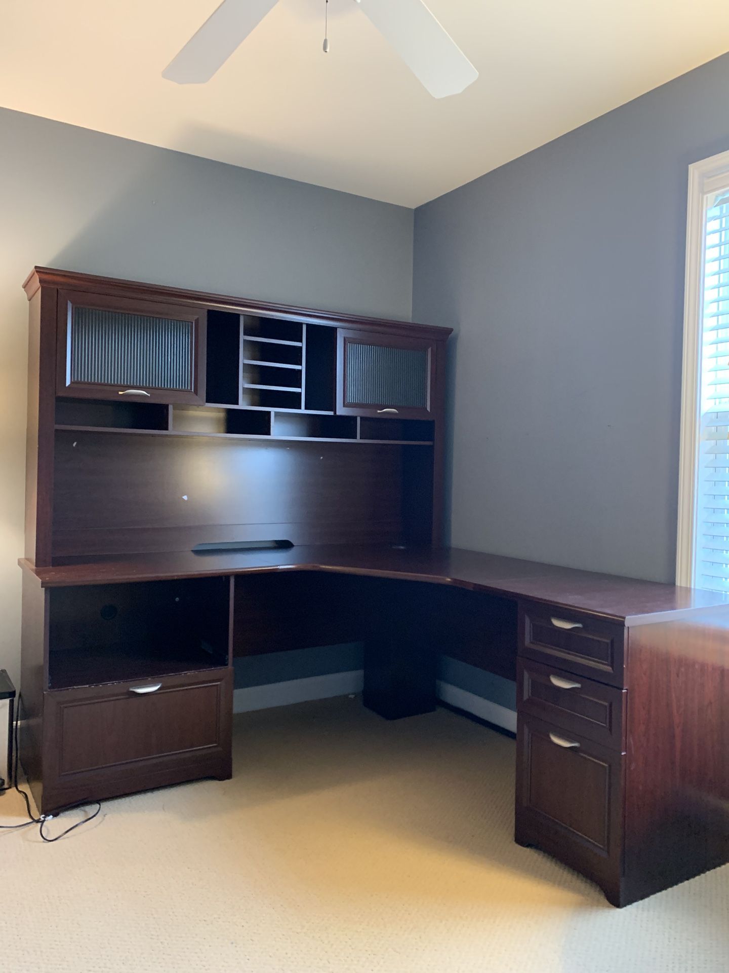 Office Desk