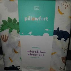 New Pillowfort Kid's Dinosaur Twin Size Sheet Set
