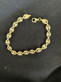 10kt Gucci puff bracelet