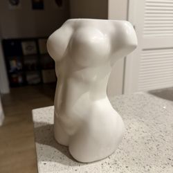 Ceramic vase for flowers