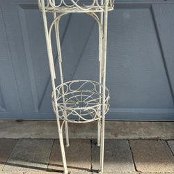 2 Tier Plant Stand