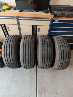 Bridgestone Dueler H/L Alenza 275/55R20